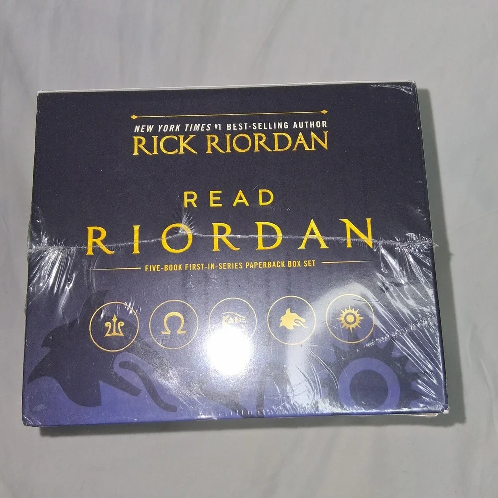 Rick Riordan Book Set The Lightning Thief Heroes of Olympus‎ Paperback
